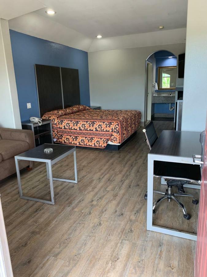 Camelot Inn & Suites Houston Eksteriør bilde